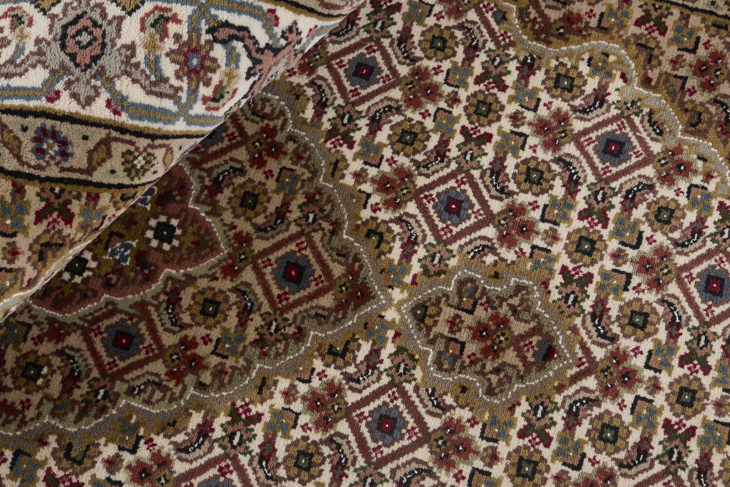 1494532-1.jpg