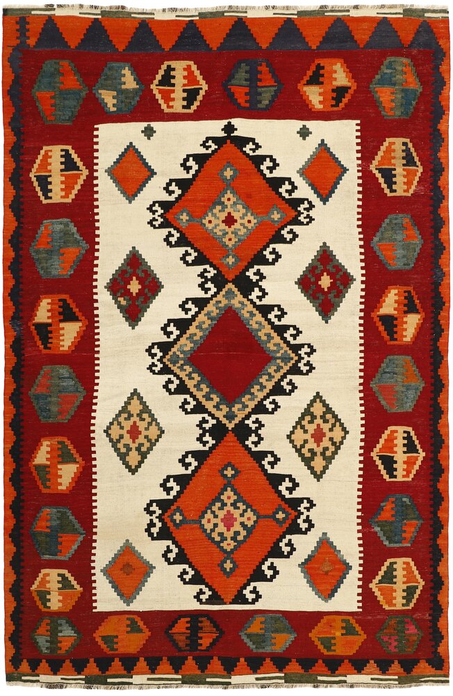 1438672-242x157.jpg