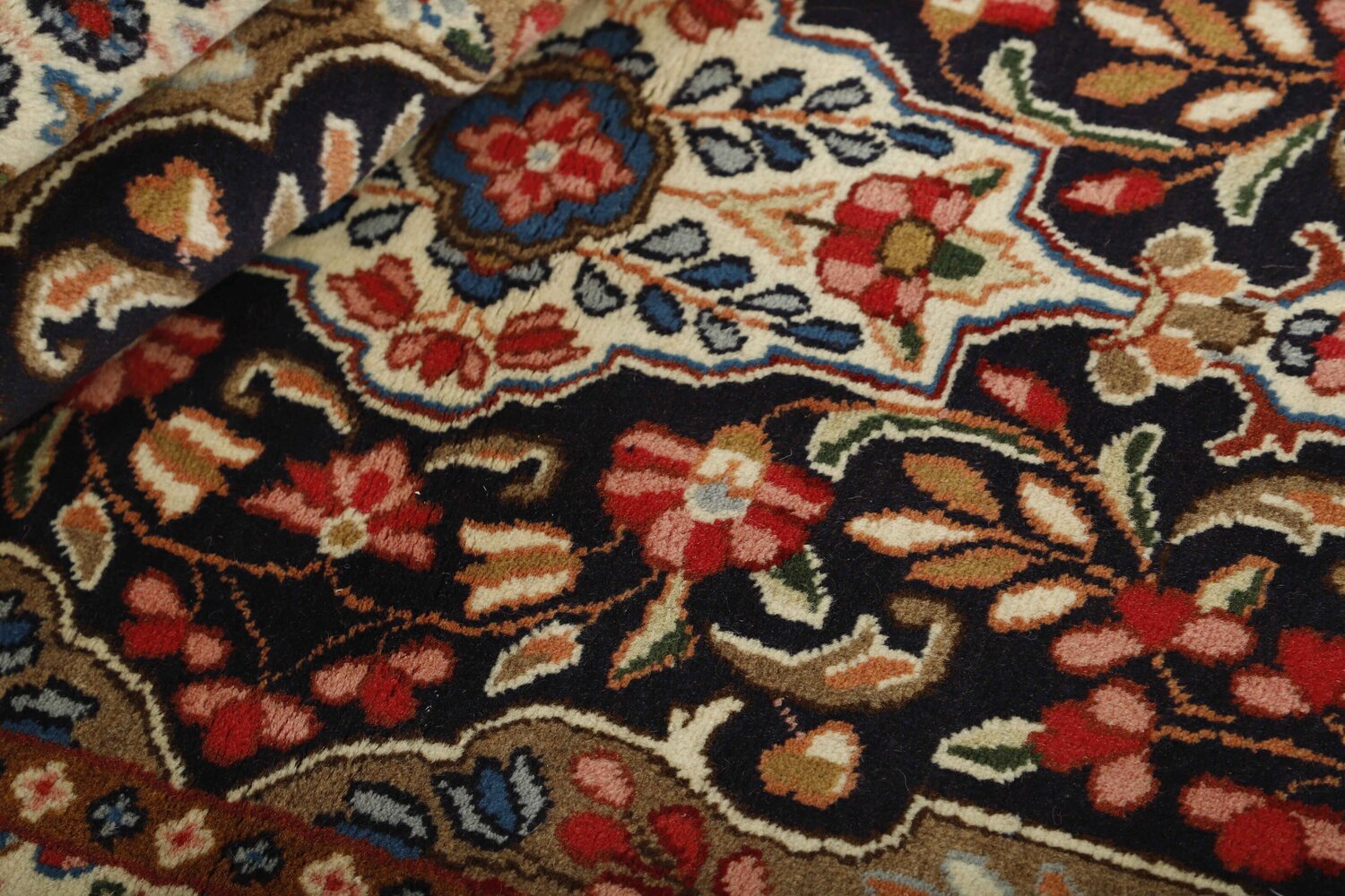1487876-2.jpg