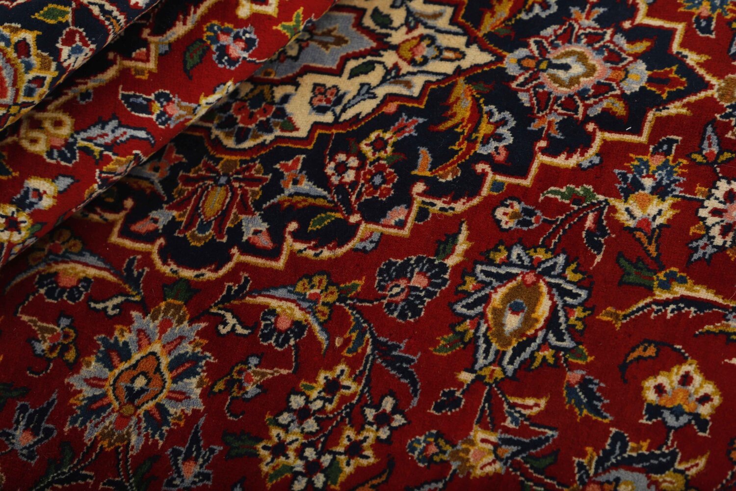 1487890-2.jpg