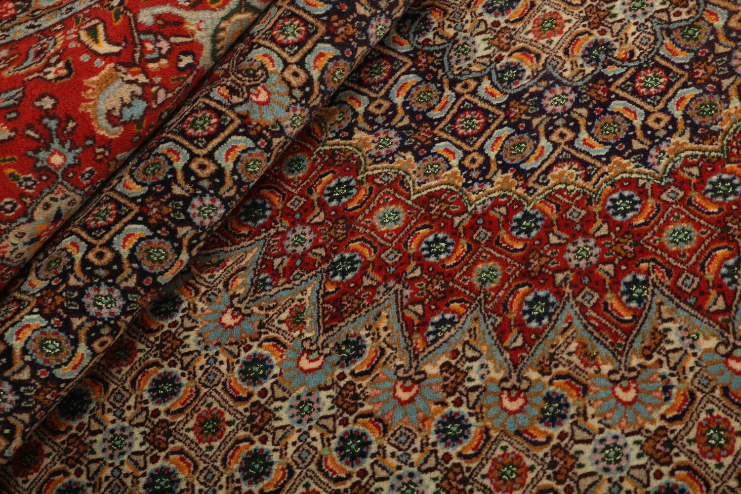 1433555-2.jpg