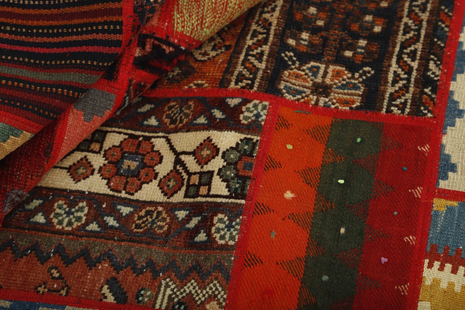 1486936-2.jpg