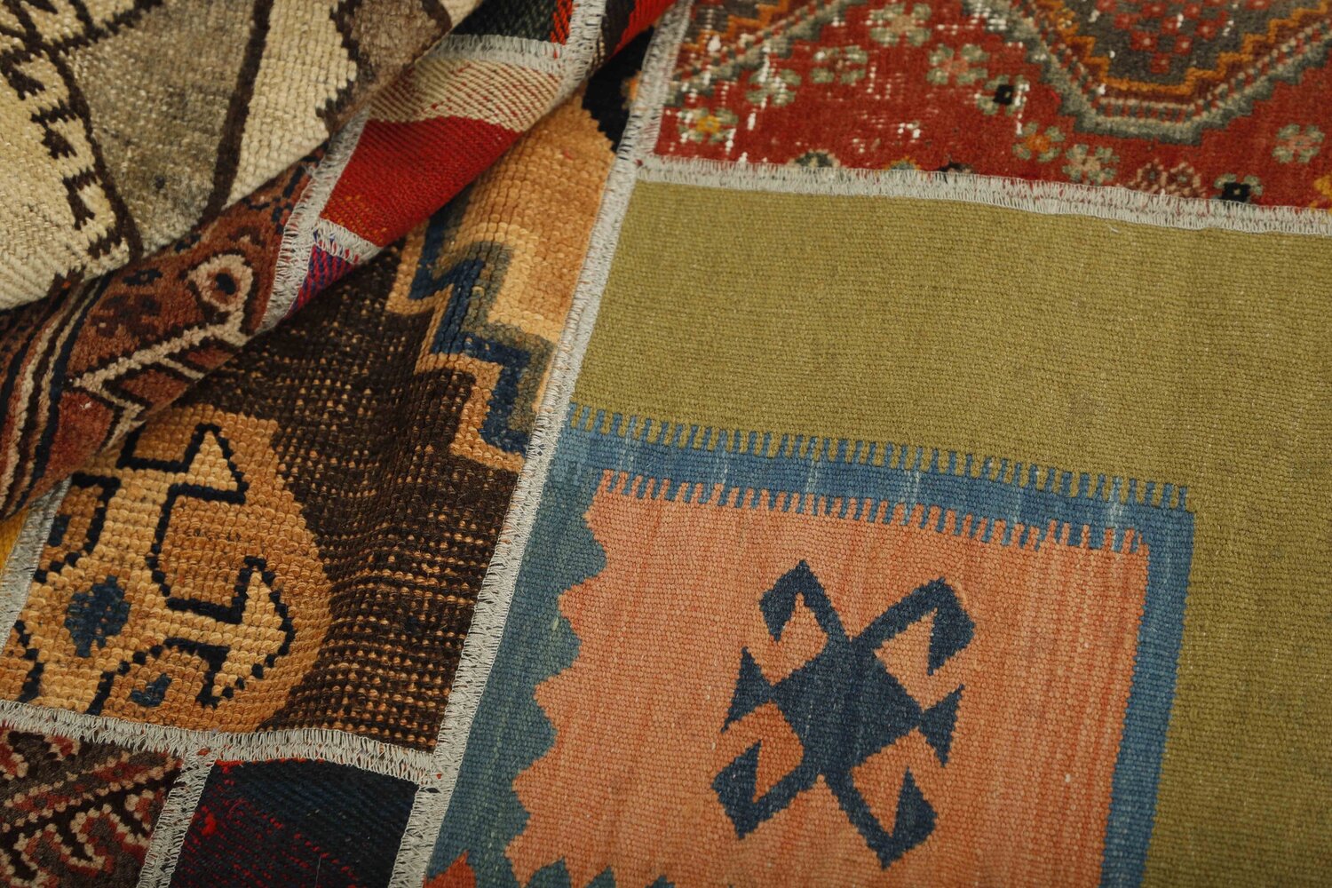 1486995-2.jpg