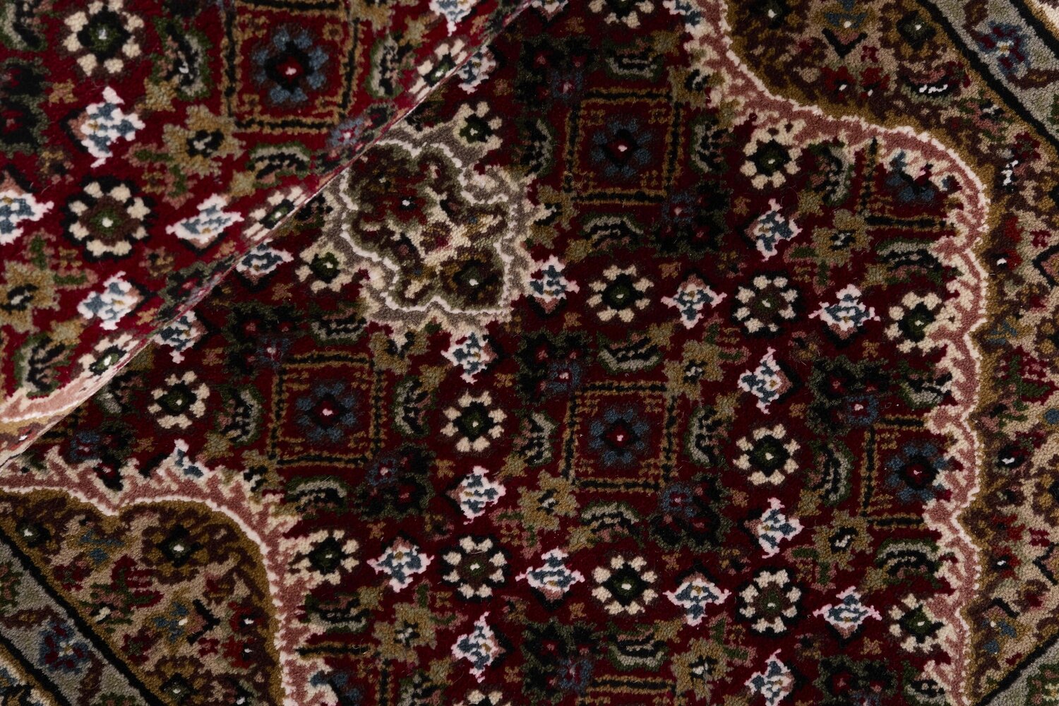 1497026-2.jpg