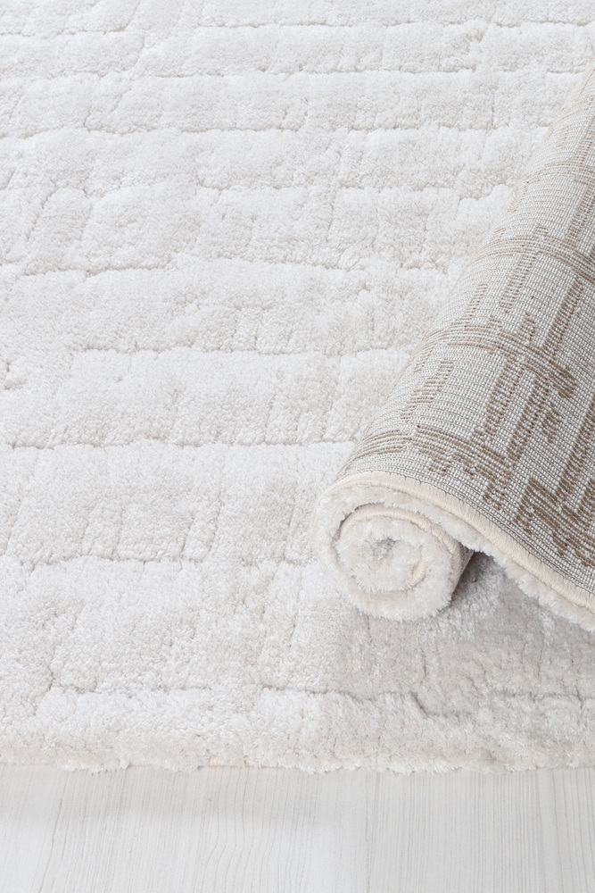 Matta-Silk-vit-Matt-Tema