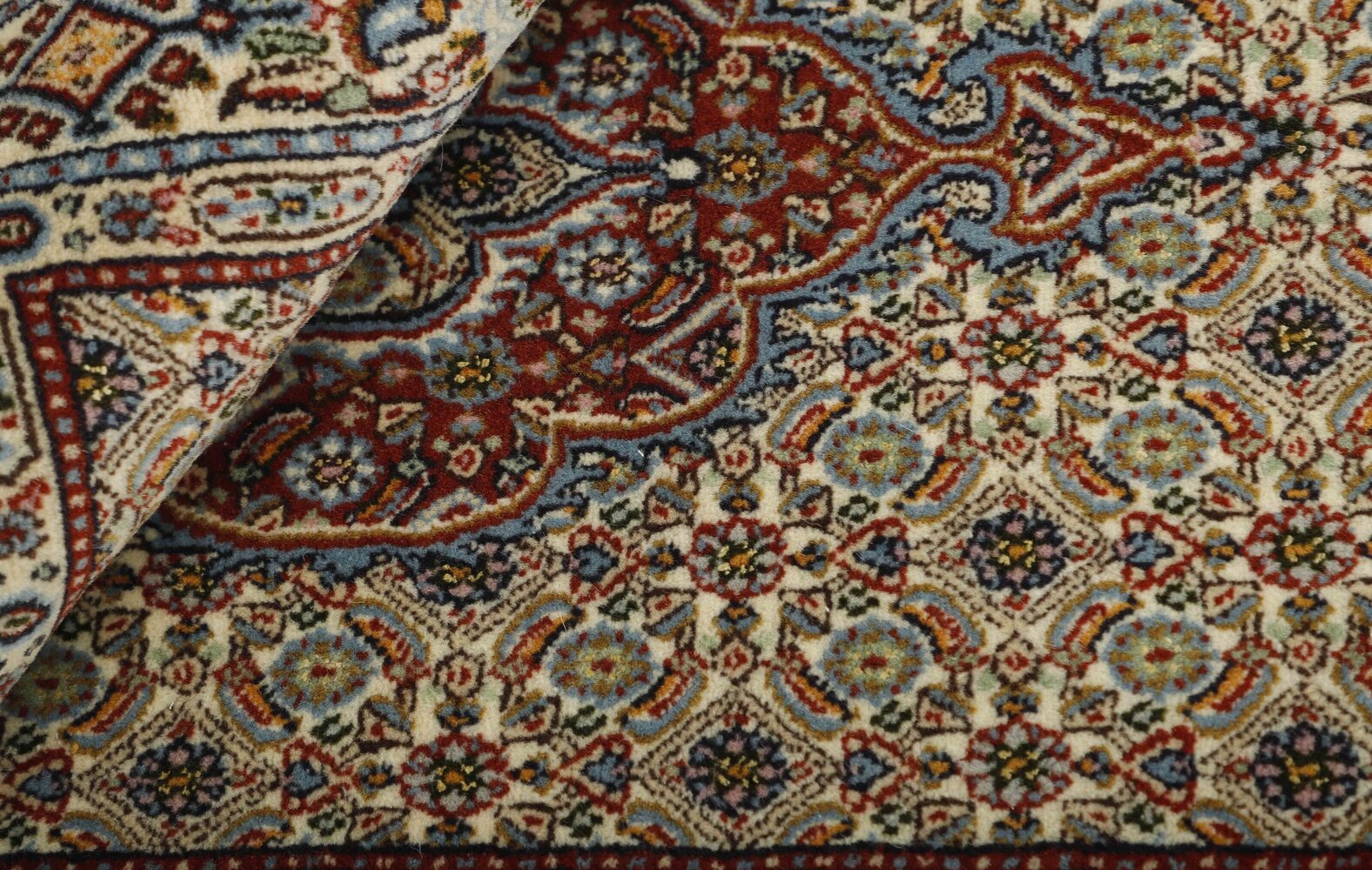 1491846-2.jpg