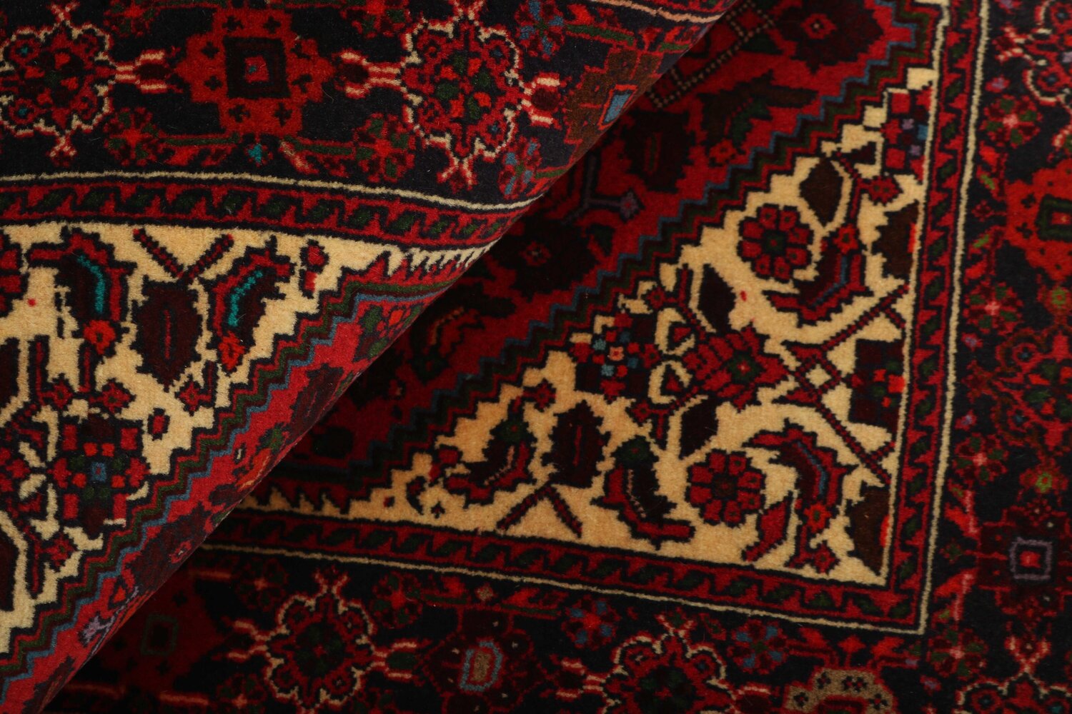 1417972-2.jpg