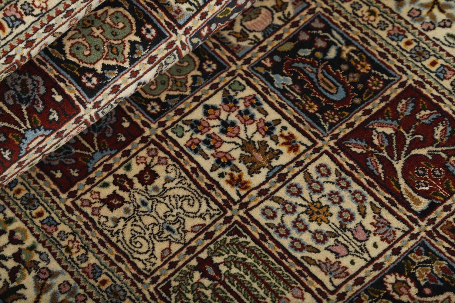 1486218-2.jpg