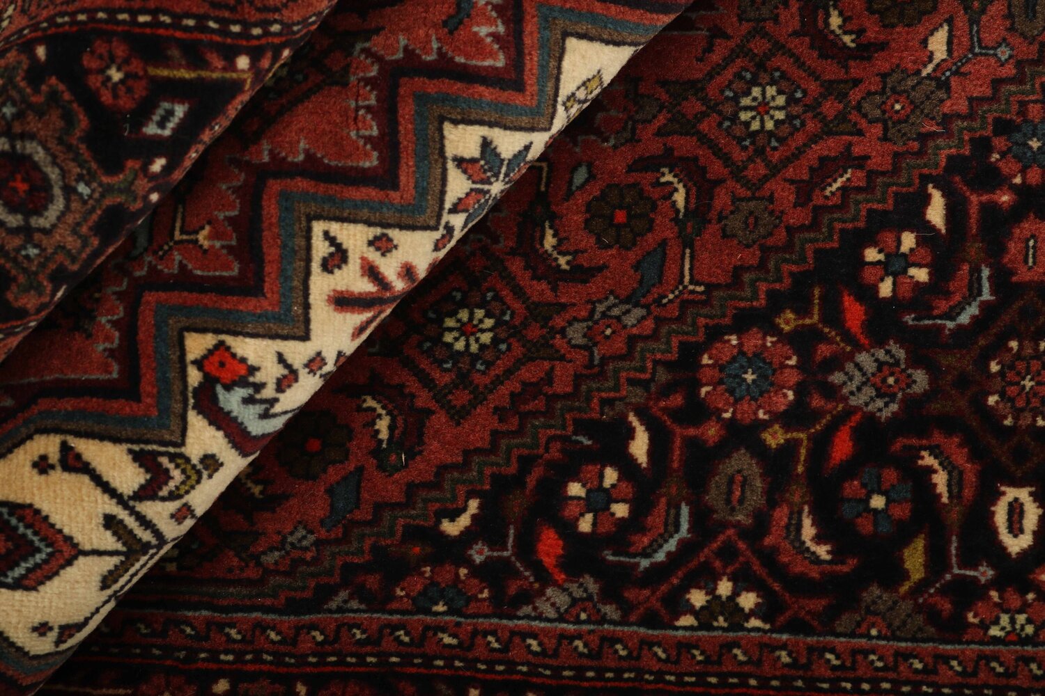 1433742-2.jpg