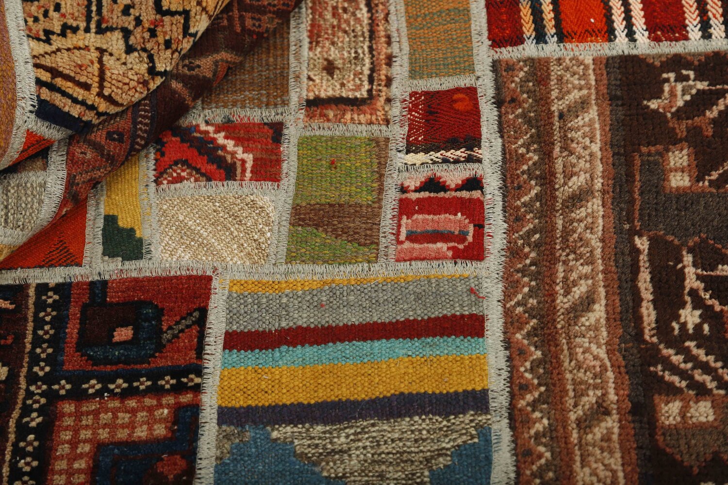 1486744-2.jpg